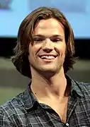 Jared Padalecki interprète Dean Forester.