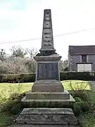 Le monument aux morts.