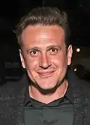 Jason Segel interprète Nick Andropolis.