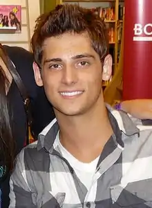 Jean-Luc Bilodeau interprète Josh Trager