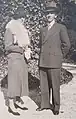 Jean et son épouse Thérèse Jules-Verne vers 1930