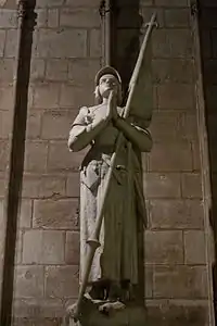 Statue de Jeanne d'Arc de la cathédrale Notre-Dame de Paris