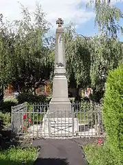 Monument aux morts.