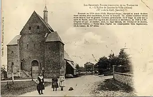 Carte postale de l'église vers 1910: l'édicule qui surplombe la nef a aujourd'hui disparu.