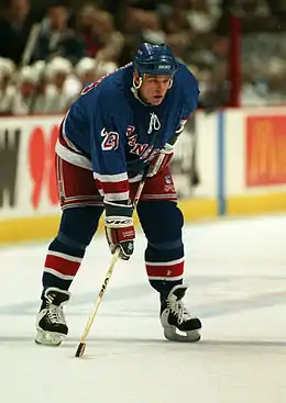 Description de l'image Jeff Beukeboom NY Rangers Vancouver 1997.jpg.