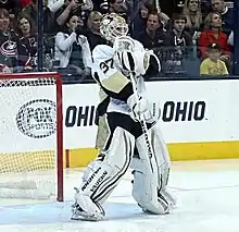 Zatkoff avec le maillot blanc des Penguins de Pittsburgh