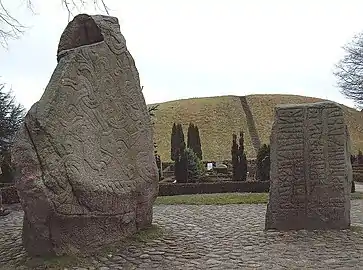 Les deux pierres runiques de Jelling