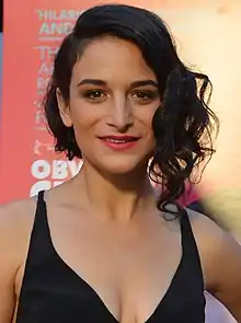 Jenny Slate dans le rôle de Bonnie Stevenson.