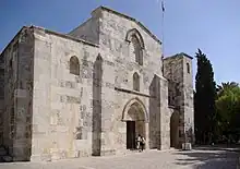 Église Saint-Anne.