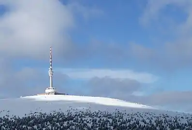 Le mont Praděd (1487 m) et son antenne.