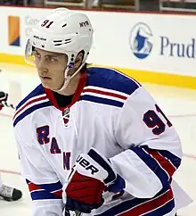 Description de l'image Jesper Fast - New York Rangers.jpg.