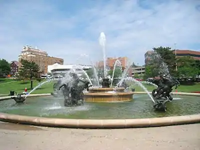 Jesse Clyde Nichols Memorial (1910), Kansas City.