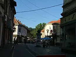 Quartier juif (Jevrejska Ulica) de Tuzia en Bosnie