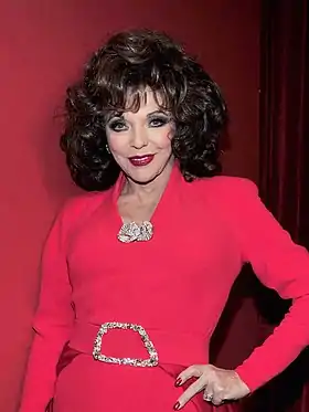 Joan Collins, interprète d'Alexis dans la version originale.