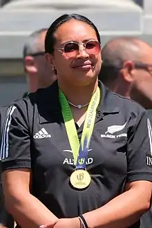 Description de l'image Joanah Ngan-Woo with RWC medal.jpg.