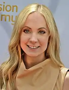 Description de l'image Joanne Froggatt May 3, 2014 (cropped).jpg.