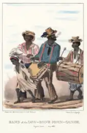Quatre personnages noirs portant des instruments de percussion. Leurs vêtements sont ceux d'esclaves travaillant dans les champs.