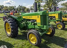 John Deere 730