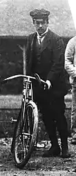 Collomb vainqueur de la côte de Château-Thierry 1903 sur Peugeot.