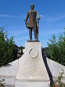 A statue of General Joseph E Johnston in Dalton.
