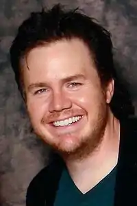 Josh McDermitt interprète Eugene Porter