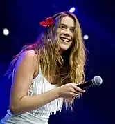 Joss Stone interprète Anne de Clèves