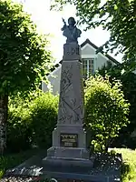 Monument aux morts de Jou-sous-Monjou.