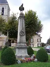 Le monument aux morts.