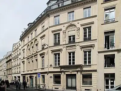 L'hôtel de Mlle Dervieux, construit par l'architecte François-Joseph Bélanger.