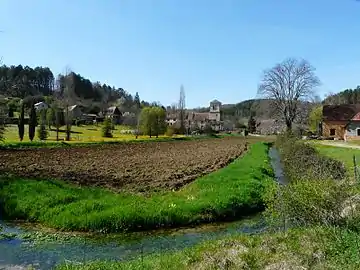 Le ruisseau de Journiac au sud du bourg.