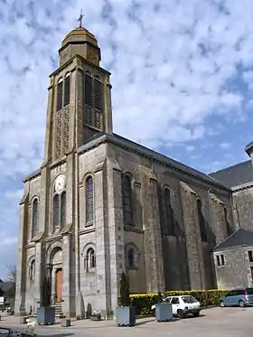 L'église Saint-Gervais-et-Saint-Protais.