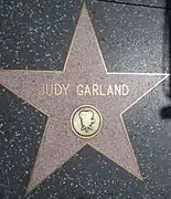 Étoile de Judy Garland sur le Walk of Fame d'Hollywood Boulevard.