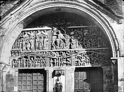 Tympan de l'église de Conques