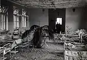 Salle d'un l'hôpital détruit dans le quartier Praga de Varsovie, septembre 1939.