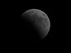 Début de l'éclipse à 18 h 52 UTC vue à Athènes.