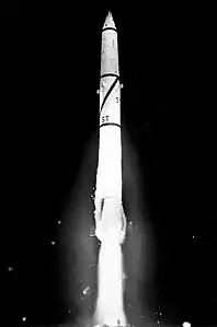 Premier vol du A-7, à bord de Jupiter-A CC-54, 12 juin 1958.