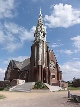 Église Saint-Quentin.