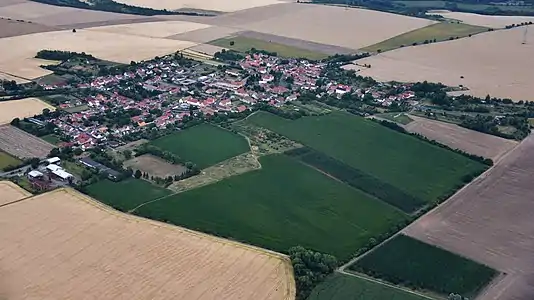 Vue aérienne de Líšťany.