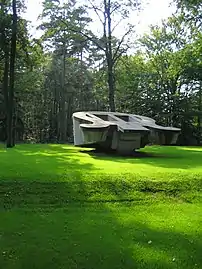 The Overturned Tomb (1994), musée Kröller-Müller, Otterlo, Pays-Bas.