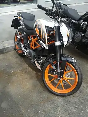 Image illustrative de l’article KTM 390 Duke