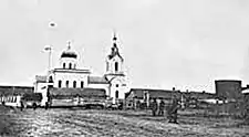 Marché et église