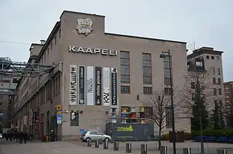 À Helsinki, Arkki fonctionne à la Kaapelitehdas.