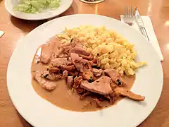 Spätzle avec fricassée.