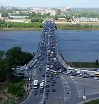 Vue du pont embouteillé en 2008.