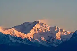 Le Kangchenjunga (Himalaya), est le plus haut sommet d'Inde culminant à 8 586 m.