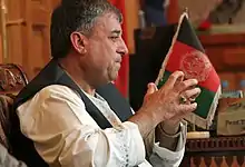 Description de l'image Kandahar Governor in April 2012.jpg.