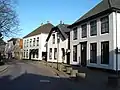 Kapelle, maisons sur la place de l'église