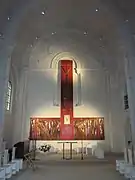 Le chœur de la chapelle de la cité du Sacré-Cœur.