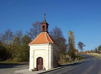 Chapelle à Čeminy.