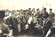 Kâzım Karabekir, Latife et Mustafa Kemal dans le village d'Ergama en route vers Edremit, le 8 février 1923.